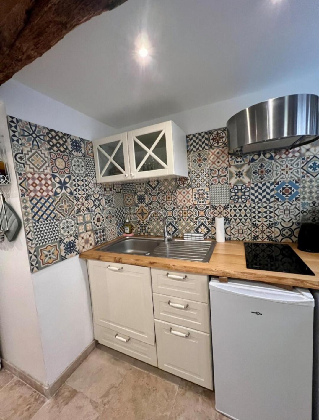 אקס-אן-פרובאנס Charmant Appartement Au Coeur Du Centre Historique מראה חיצוני תמונה